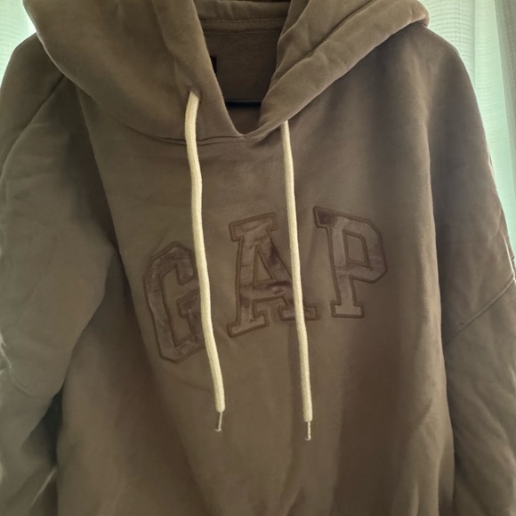 GAP Cropped Hoodie - Picture 1 of 4